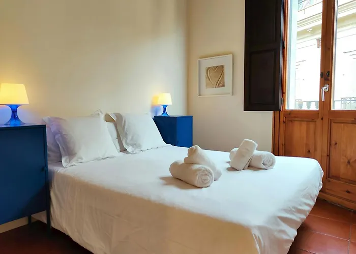 Daire Rl Spacious 2-bed On La Rambla. Wifi Barselona