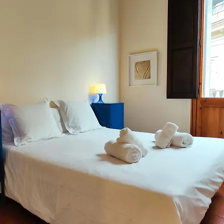 Rl Spacious 2-bed On La Rambla. Wifi