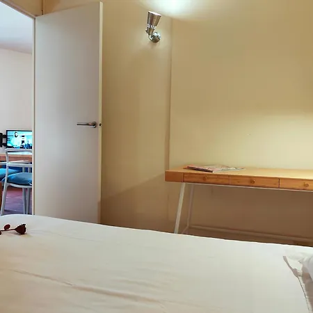 Rl Spacious 2-bed On La Rambla. Wifi Apartment