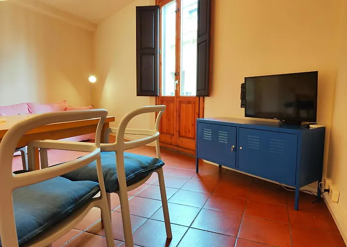 Rl Spacious 2-bed On La Rambla. Wifi Apartment *